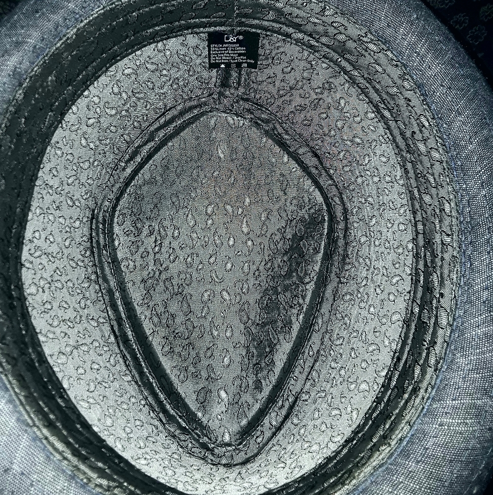 D & Y Gray Hat - Picture 4 of 5